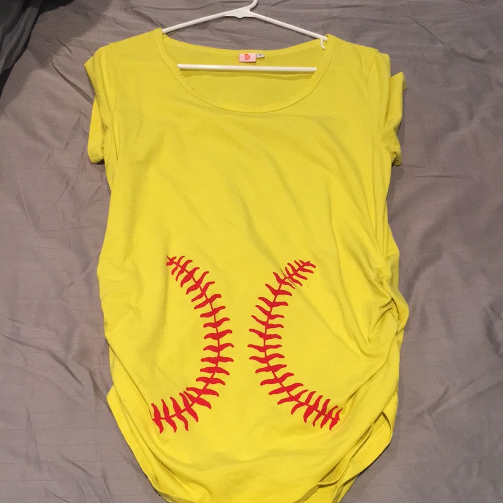 Softball maternity shirt